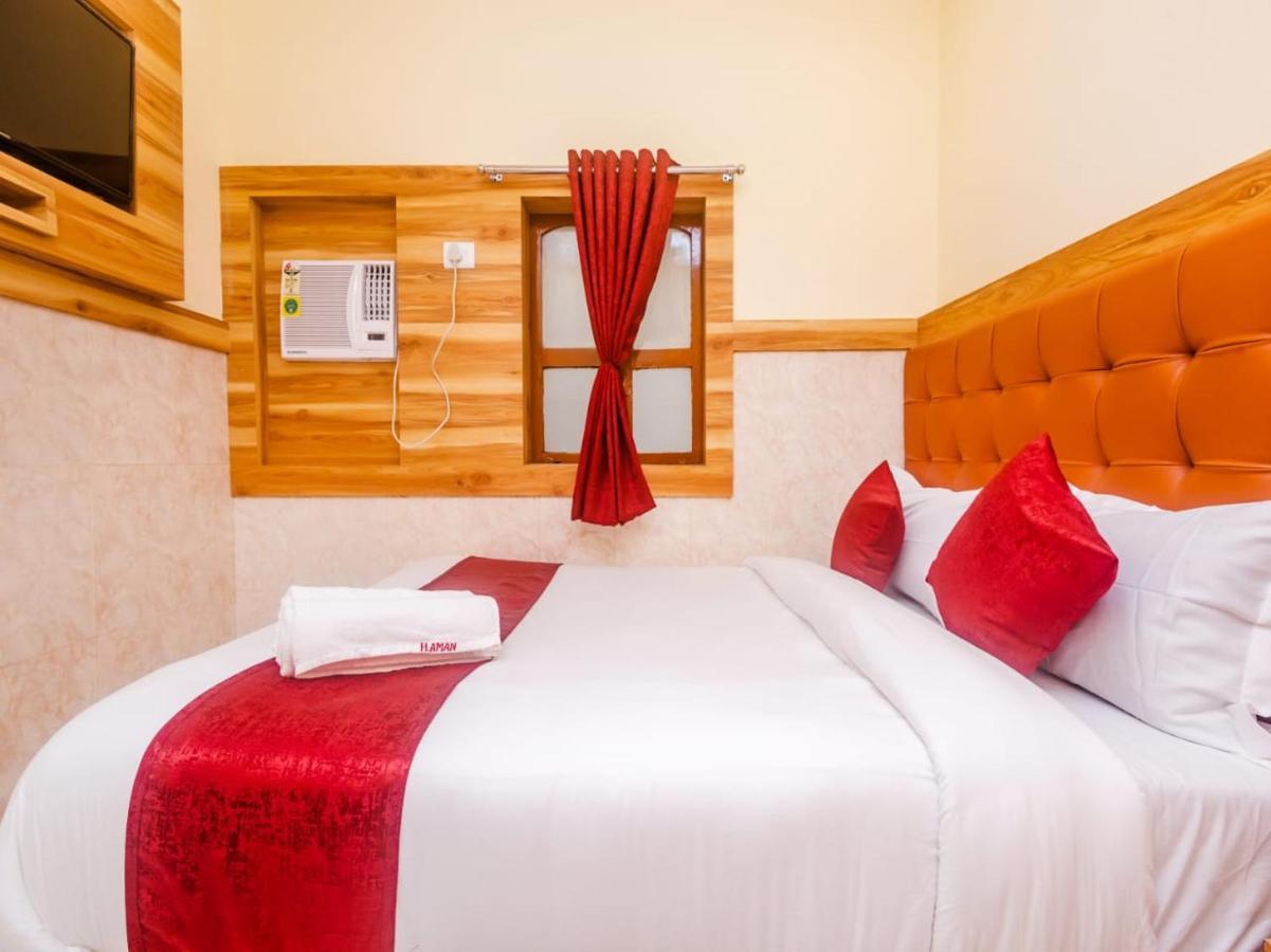 Aman Hotel Near Cst Bombay Eksteriør billede