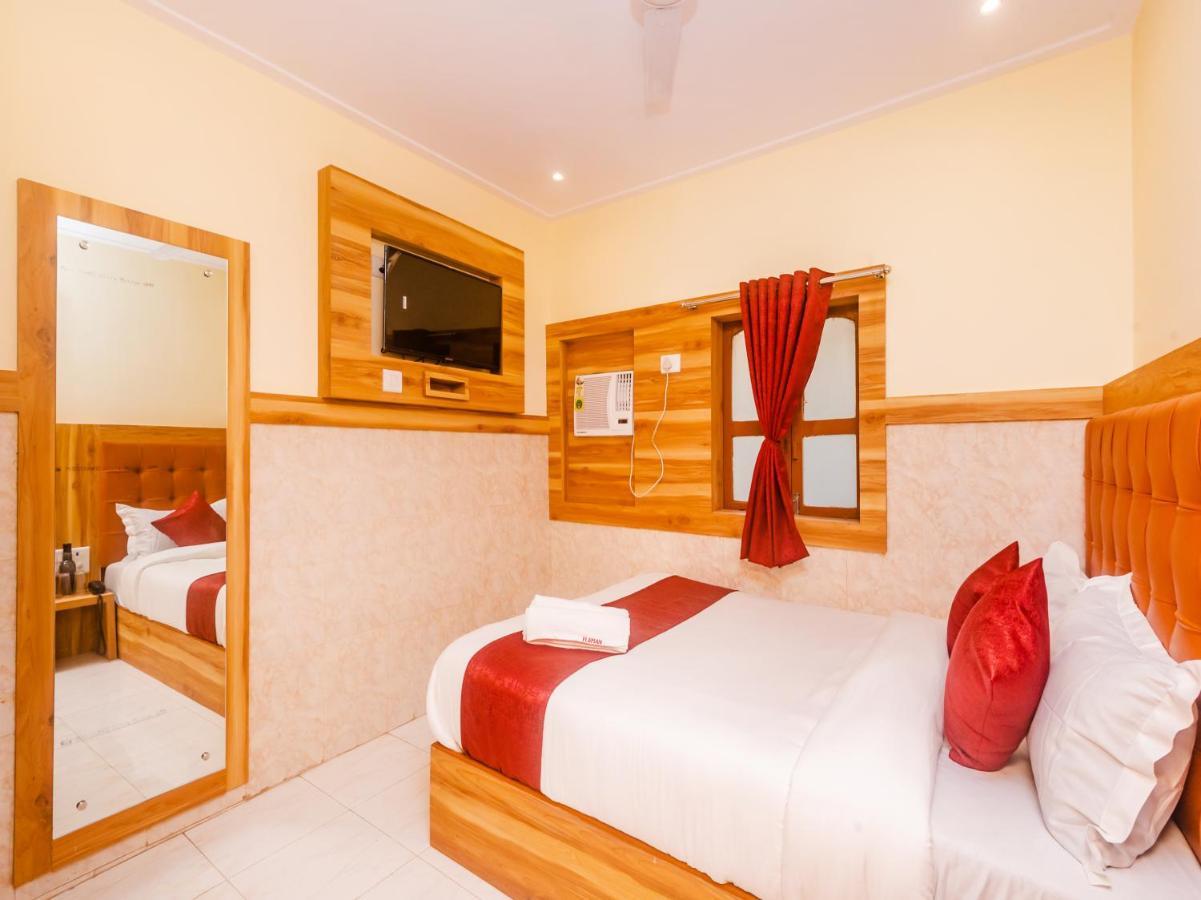 Aman Hotel Near Cst Bombay Eksteriør billede