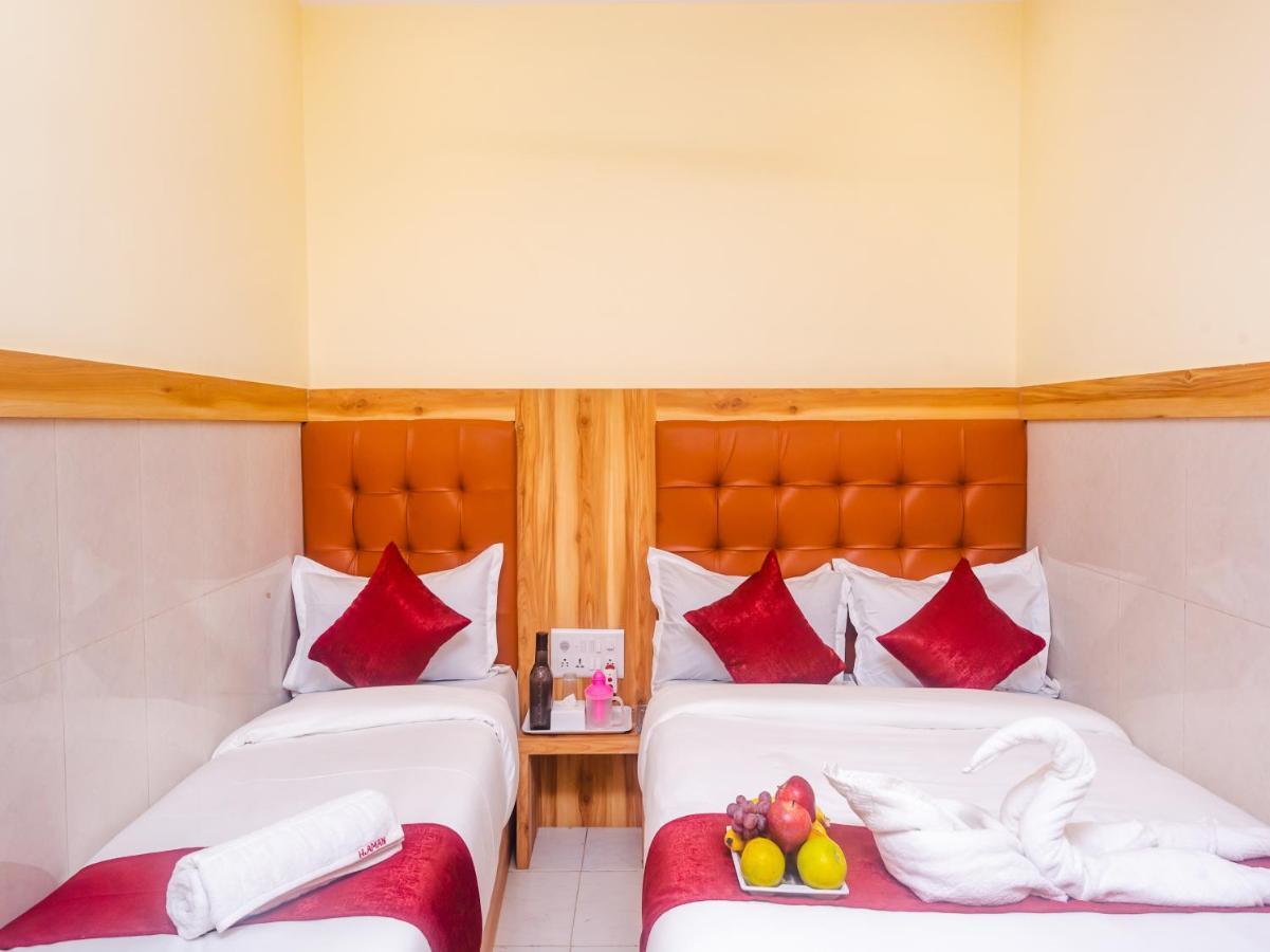 Aman Hotel Near Cst Bombay Eksteriør billede