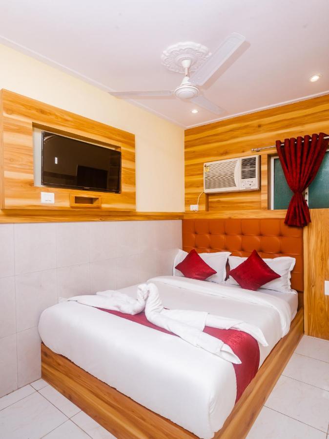 Aman Hotel Near Cst Bombay Eksteriør billede