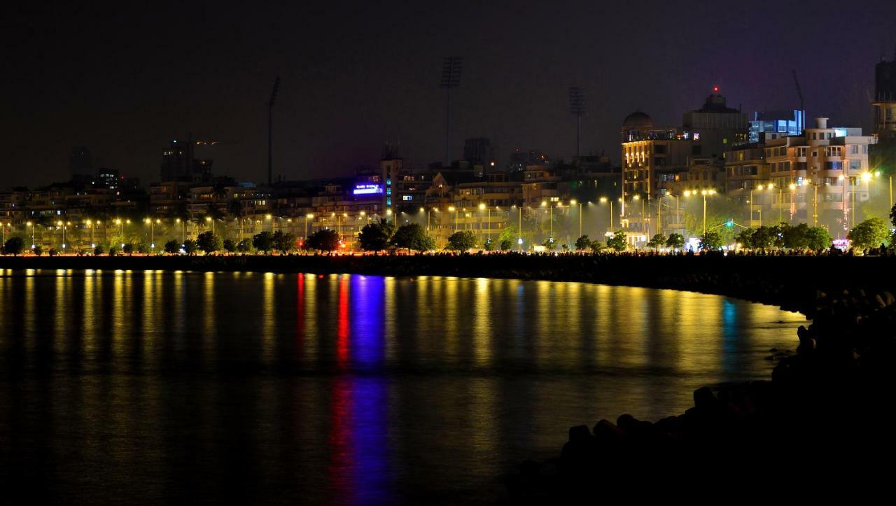 Aman Hotel Near Cst Bombay Eksteriør billede